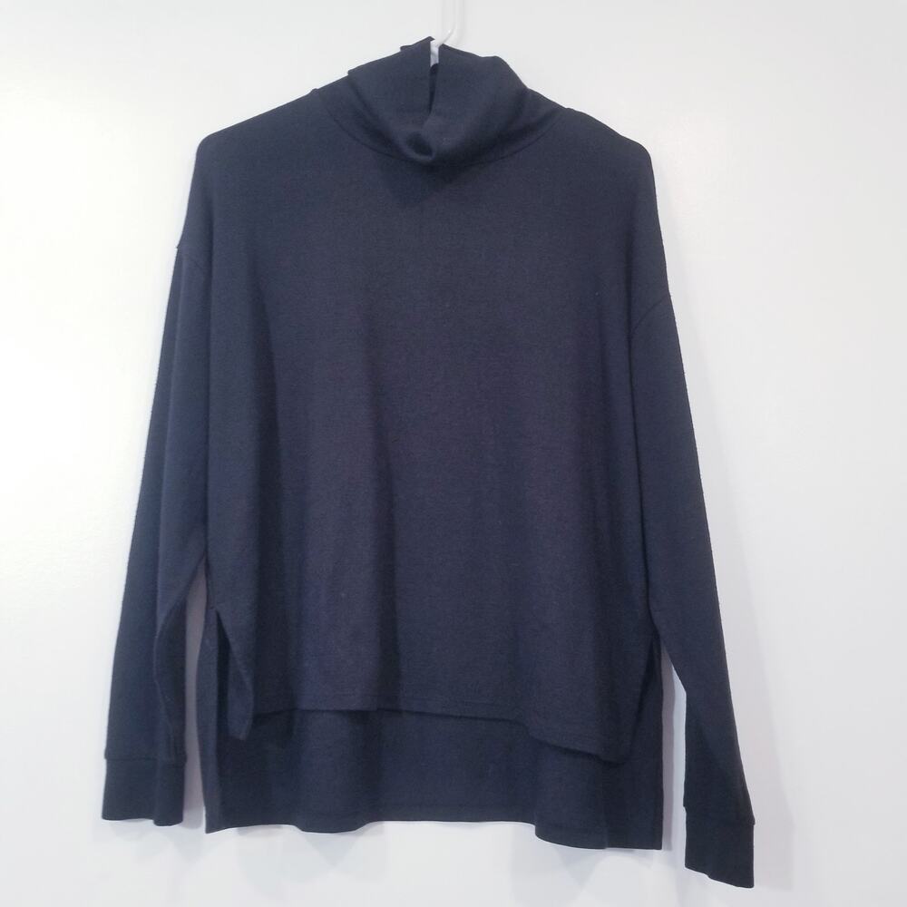 ARITZIA Wilfred Free Black Knit Turtle Neck Pullover Sweater Side Slits